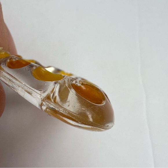 Vintage Retro Flower Power Brooch & Earrings Hong Kong - Picture 7 of 11